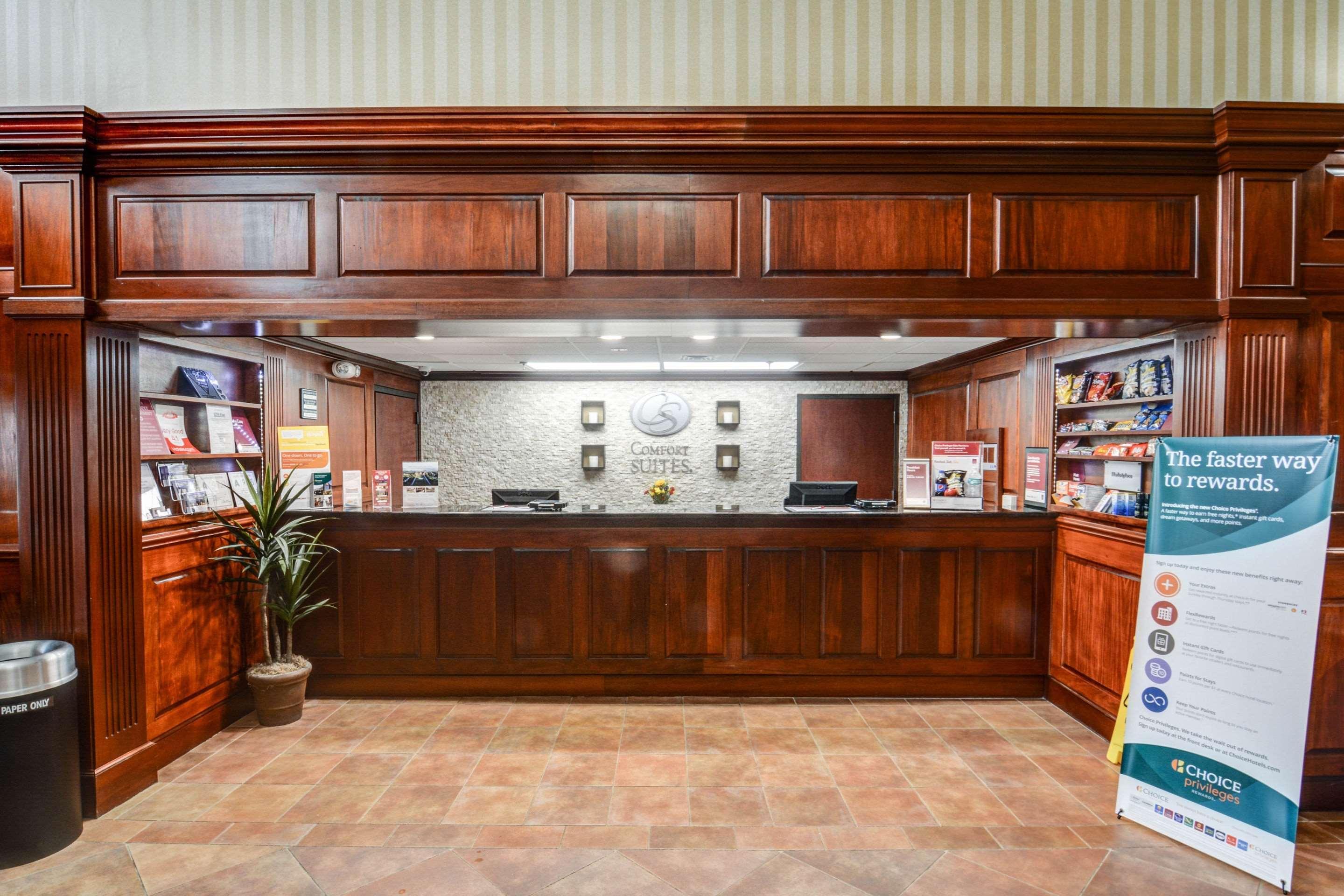 Comfort Suites Outlet Center Asheville Dış mekan fotoğraf