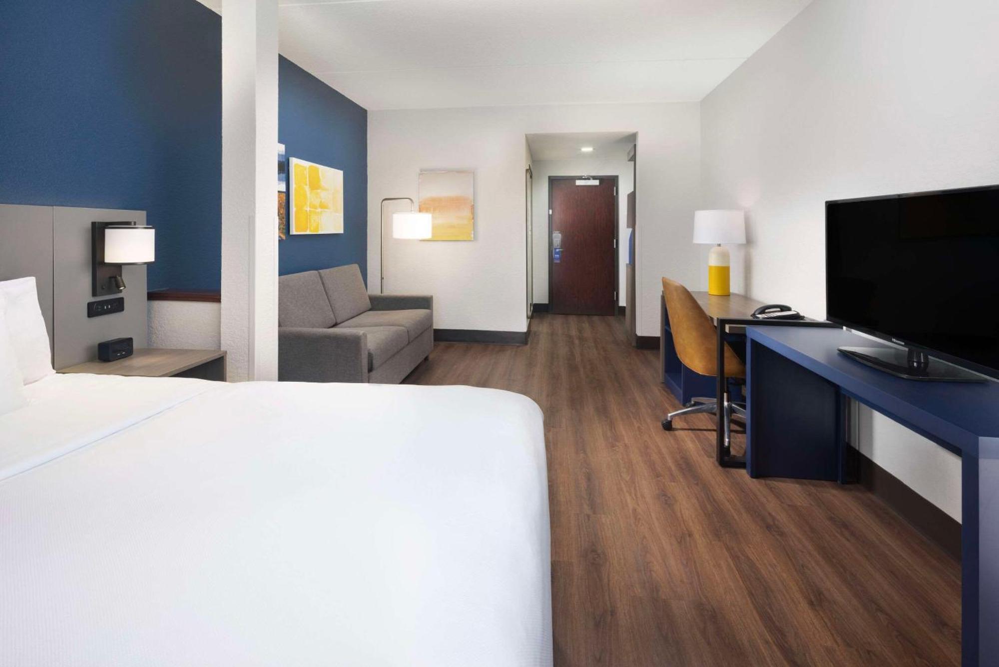 Comfort Suites Outlet Center Asheville Dış mekan fotoğraf