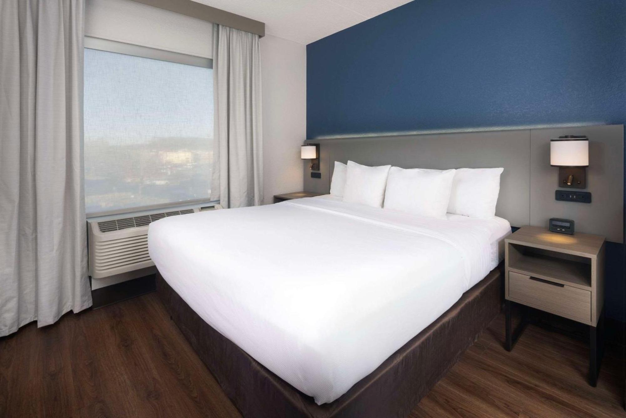 Comfort Suites Outlet Center Asheville Dış mekan fotoğraf