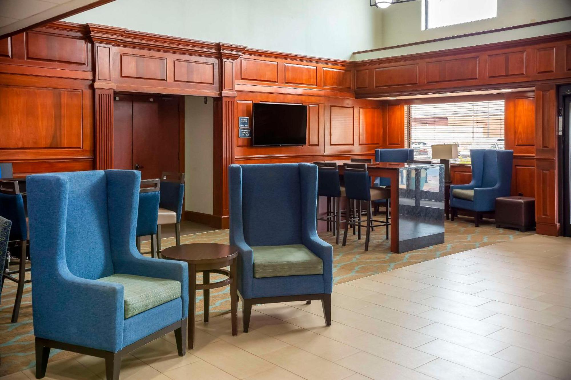 Comfort Suites Outlet Center Asheville Dış mekan fotoğraf